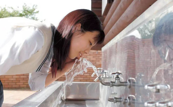 擰開水龍頭直接喝？日本的自來水到底有多干凈 ？【永穗不銹鋼水管】